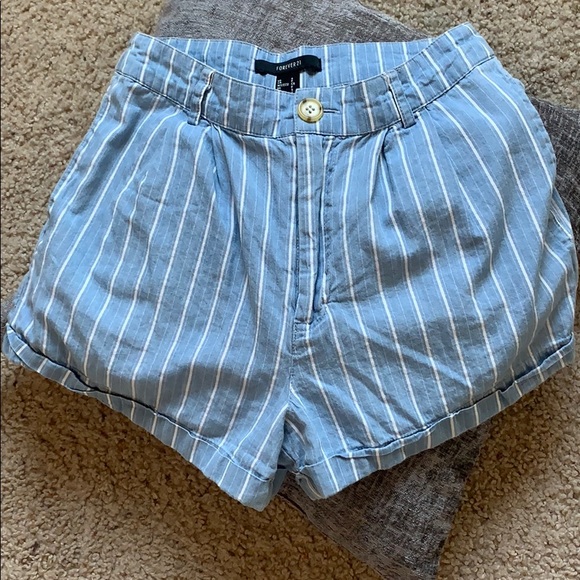 Comfy striped flexible shorts - Picture 6 of 8